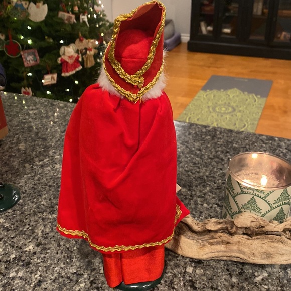 Byers’ Choice Ltd. The Carolers St. Nicholas with tags 1988 - Picture 5 of 5